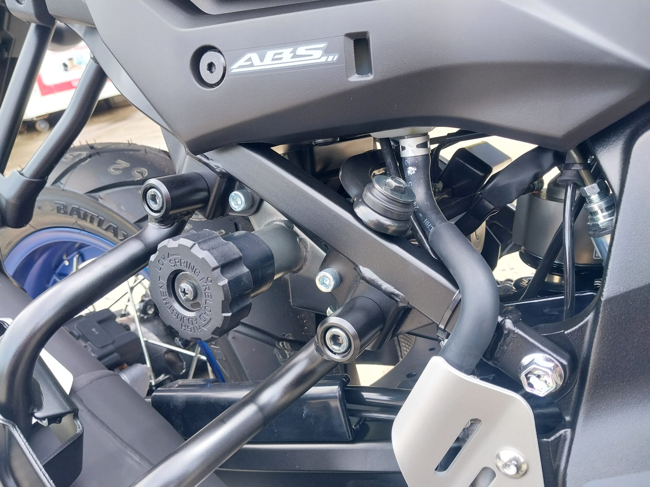 SUZUKI V-STROM 650XT LAMS 18 SUZUKI V-STROM 650XT LAMS - Image 18