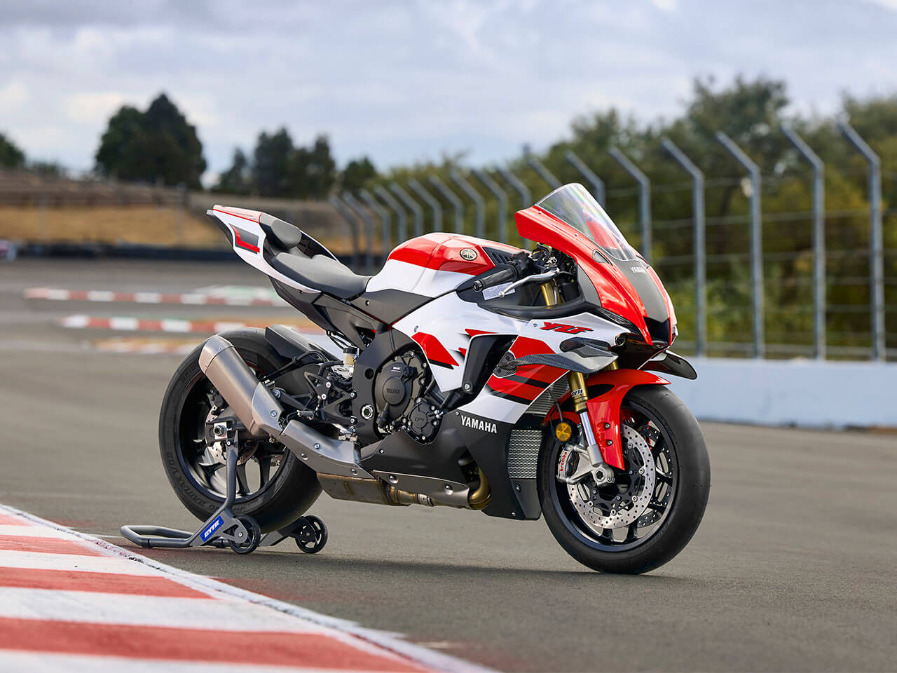 YAMAHA YZF-R1 SP MY26 3 YAMAHA YZF-R1 SP MY26 - Image 3