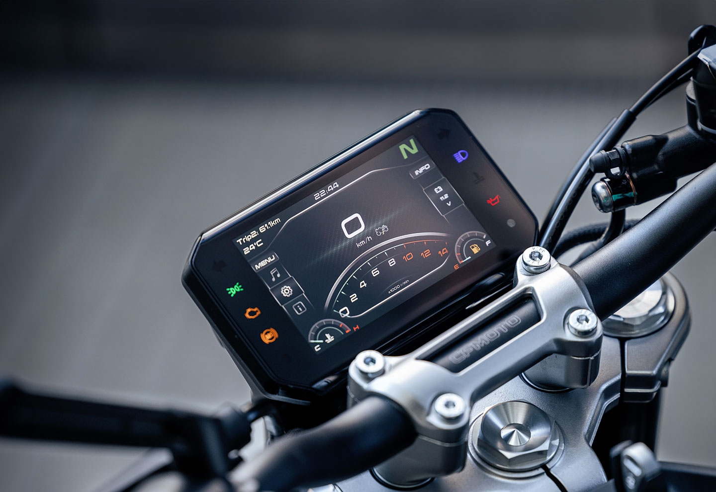 CFMOTO 450NK ABS 2024 6 CFMOTO 450NK ABS 2024 - Image 6